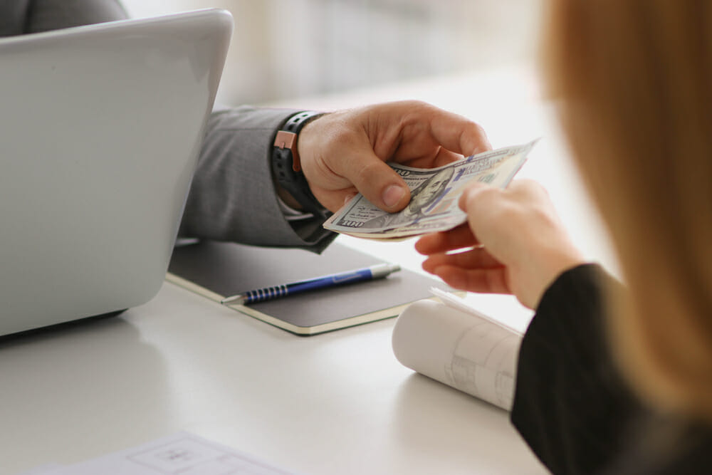 commercial real estate agent getting paid